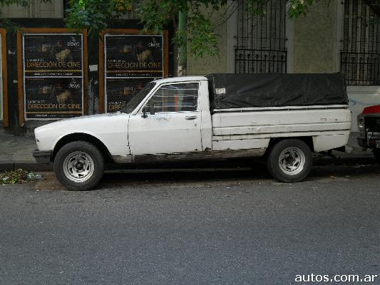 Peugeot 504 pickup en Belgrano