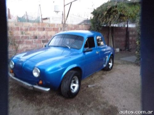 Renault Gordini naftero en San Rafael